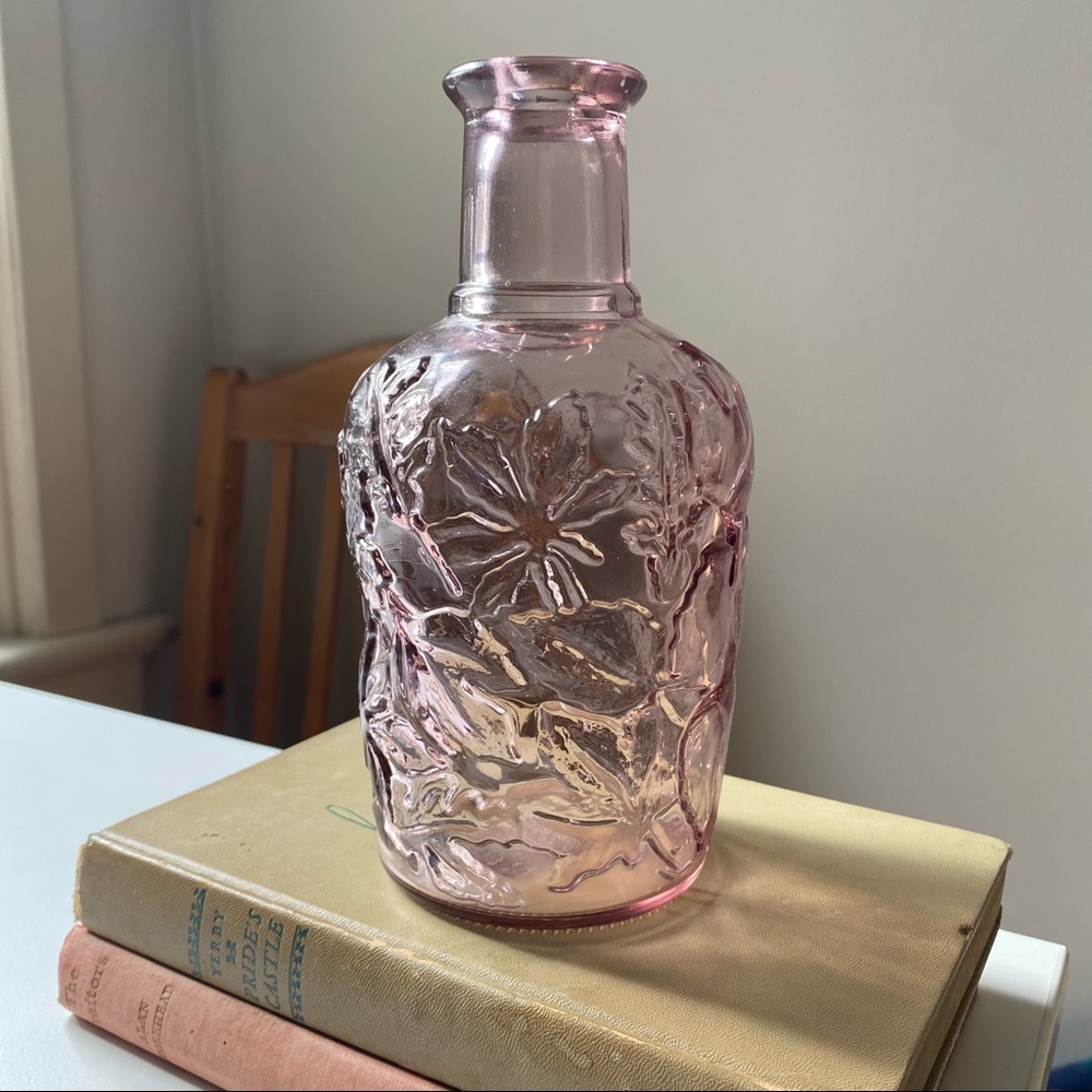 Vintage Glass Foliage Vase